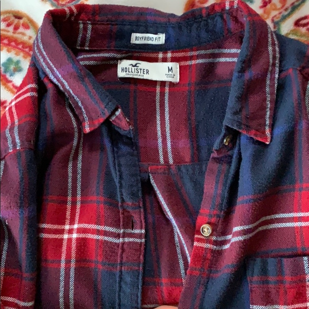 Boyfriend fit plaid shirt